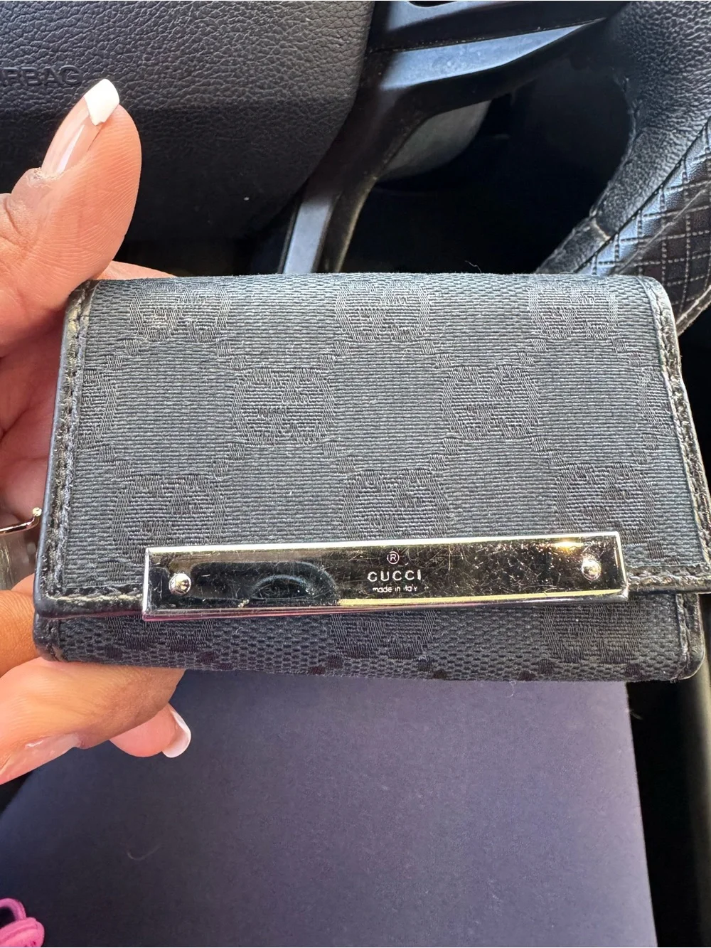 Gucci Black Canvas Monogram Key Wallet - Picture 5 of 15